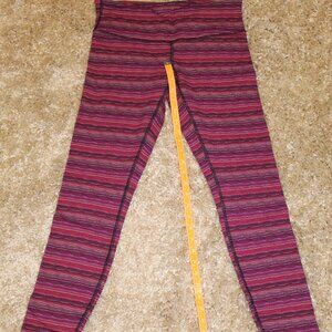 Lululemon leggings - size 8. EUC.